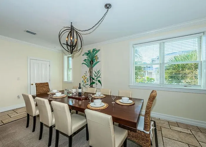 Beachside Luxury Holiday home Clearwater Beach