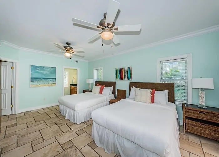 Holiday home Beachside Luxury