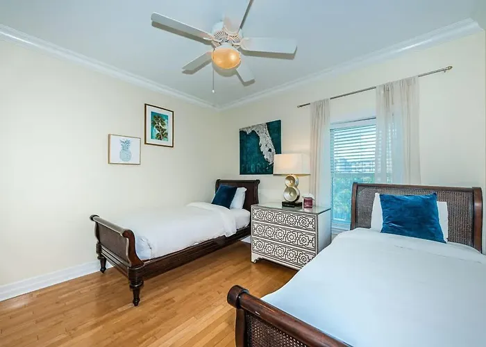 Holiday home Beachside Luxury *