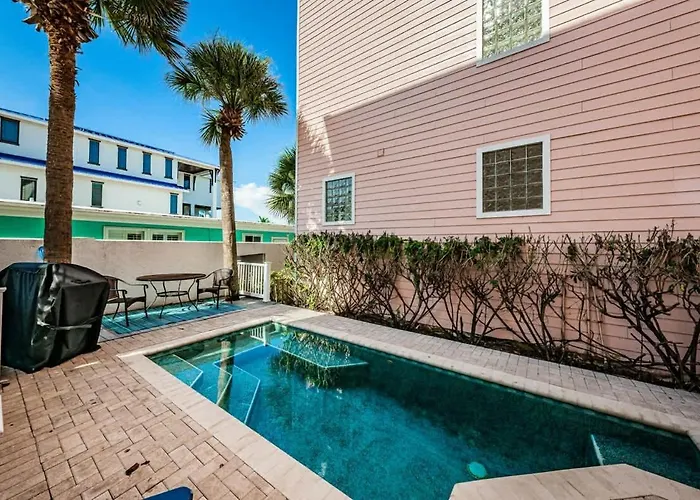 Beachside Luxury Holiday home Clearwater Beach