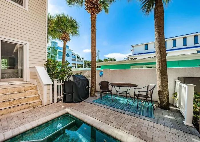 Beachside Luxury Holiday home