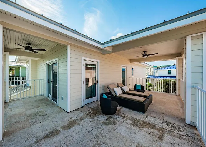 Holiday home Beachside Luxury